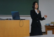 卒論発表ちえみ.JPG